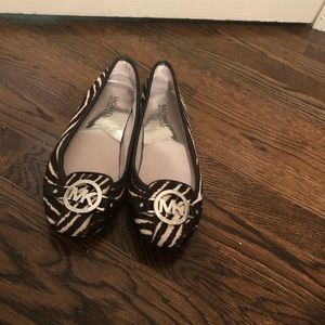Michal Kors flat shoes